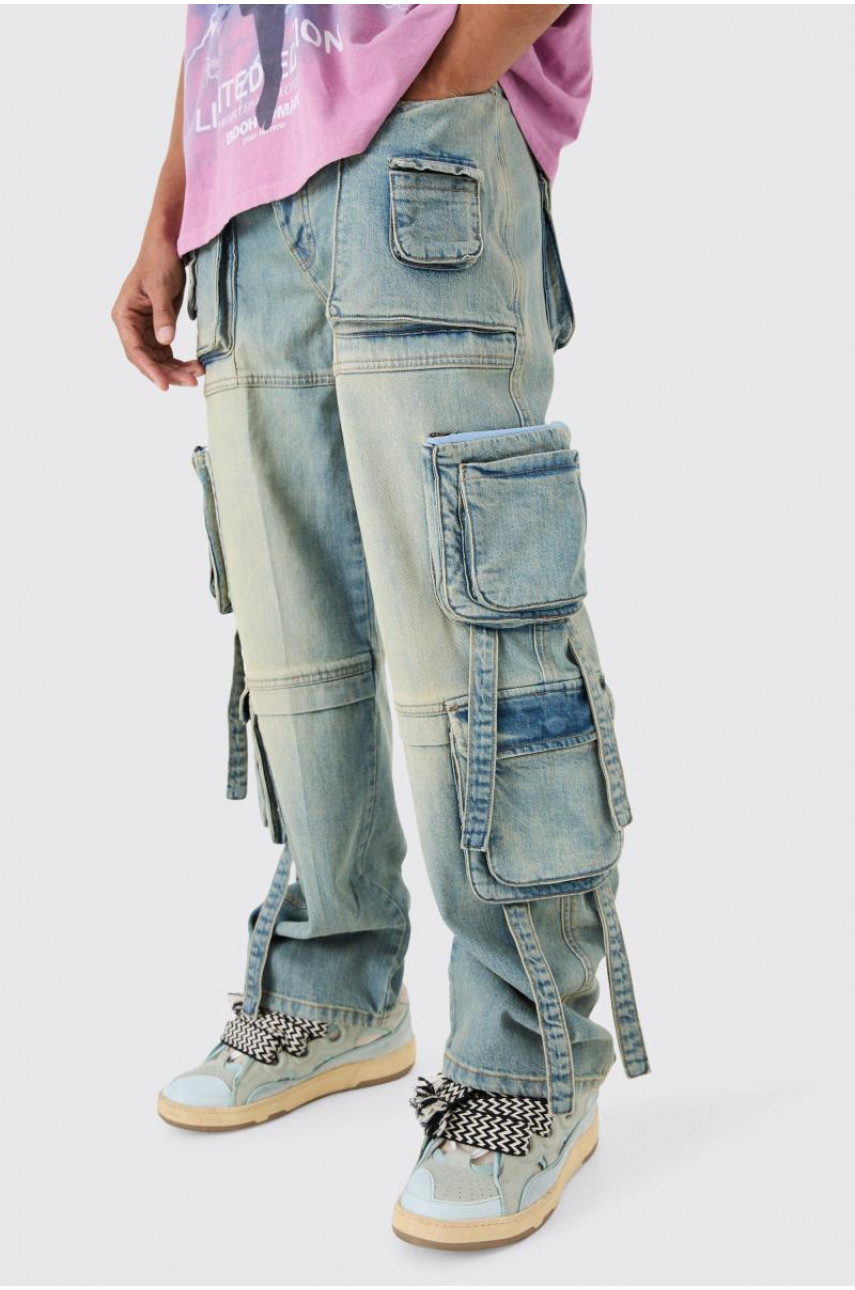Мішкуваті світло-блакитні мішкуваті джинси з кількома кишенями та ременем карго