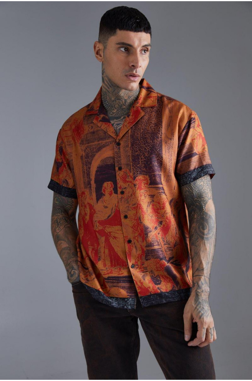 Велика сорочка з розписом із коротким рукавом