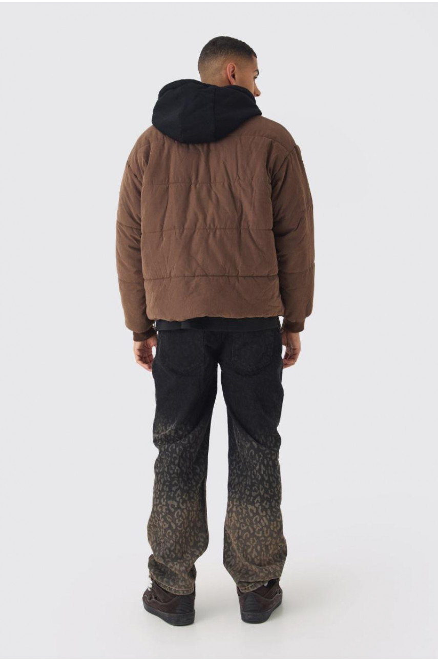 Шоколадний бомбер зі стьобаним капюшоном зі штучного шару