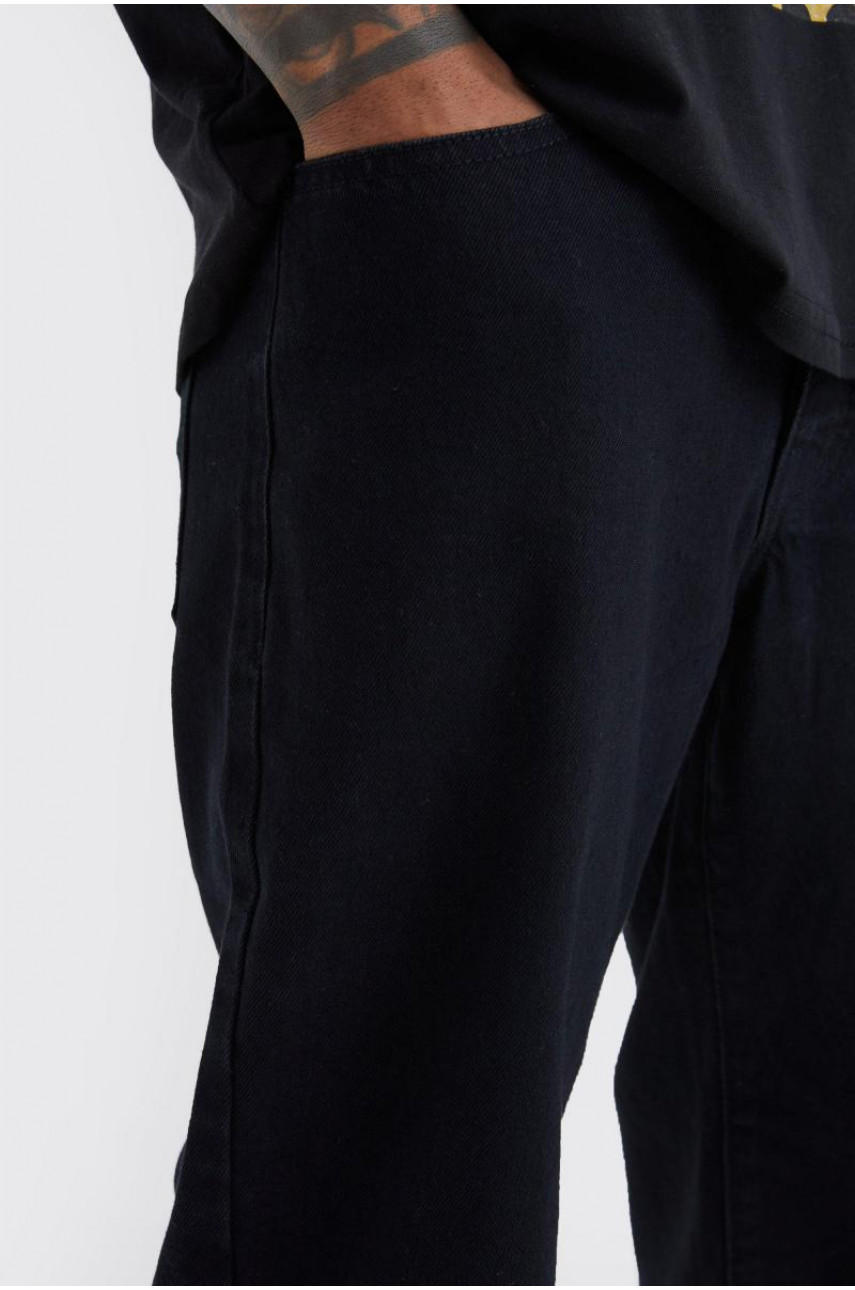 Прямі жорсткі джинси