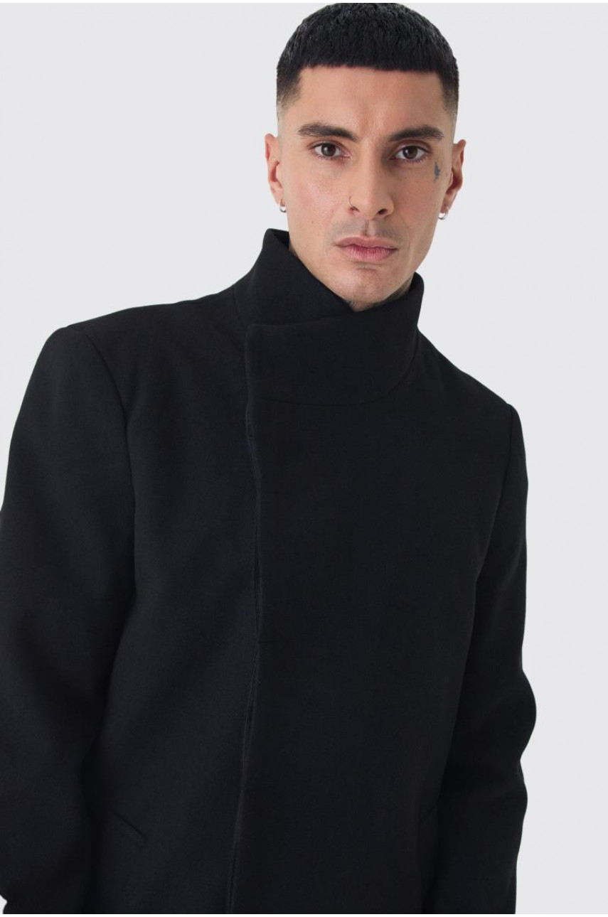 Високе шерстяне пальто з воронковим вирізом чорного кольору